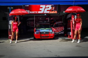 Across-racing-en-turismo